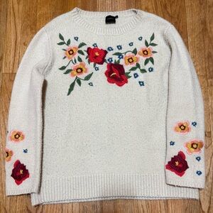Elegant Floral Embroidered Sweater